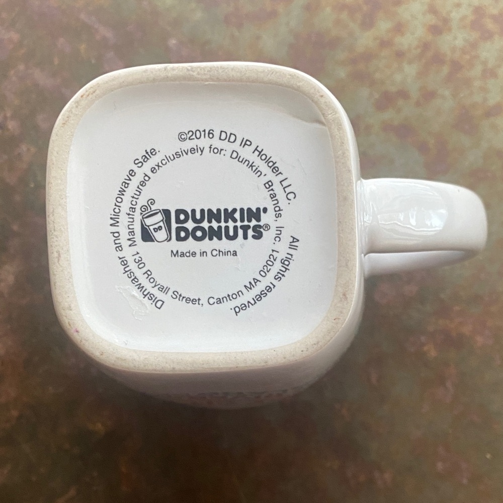 Dunkin’ Donuts 2016 Destinations Series CHICAGO White Coffee Ceramic Mug. - Picture 2 of 10